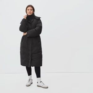 Everlane The duvet puffer size M— never worn